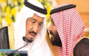 الشعب السعودي في الخارج يعاني الامرين نتيجة سياسة بن سلمان