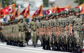  استقالة 5 جنرالات من الجيش التركي
