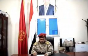بالفيديو: إنشقاق قائدين كبيرين من مرتزقة الإمارات في أبين اليمنية