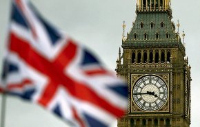 سقوط الجنيه وتعطيل البرلمان ماذا يحدث في بريطانيا؟