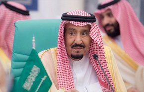 الديوان الملكي السعودي يجري تغييرات مفاجئة كبيرة