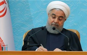 روحاني يأمل بتوطيد العلاقات مع اوزبكستان