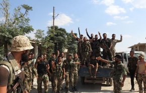 شاهد.. هدوء حذر يسود ادلب والجيش السوري متأهب