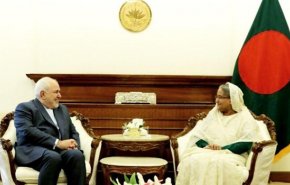 ظريف ورئيسة وزراء بنغلاديش يبحثان اوضاع مسلمي الروهينغا