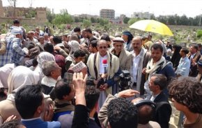 صنعاء تشيع جثمان الإعلامي الكبير 'أحمد الذهباني'