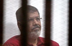 القضاء المصري يشطب اسم مرسي من قضية اقتحام السجون