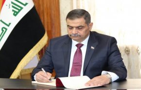 وزير الدفاع العراقي يصل كربلاء المقدسة لبحث خطة تأمين زيارة عاشوراء
