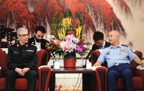 گسترش همکاری های دفاعی ایران و چین/ سرلشکر باقری و ژنرال چیلیانک در پکن دیدار کردند 