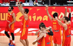 منتخب إسبانيا يتوج بلقب مونديال السلة في بكين