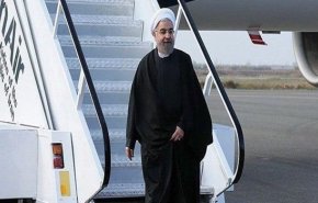 الرئيس روحاني يصل أنقرة لحضور القمة الثلاثية