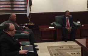 السودان... حمدوك يصل إلى القاهرة ويلتقي الرئيس المصري