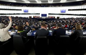 البرلمان الأوروبي يحمل بريطانيا مسؤولية تداعيات ‘بريكست’ دون صفقة