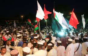 أحزاب سودانية تحذر من فرض العلمانية والتطبيع مع الكيان الاسرائيلي