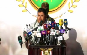 الحوثي يحذر دول العدوان من مغبة رفض مبادرة المشاط