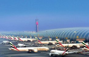 إيقاف حركة الطيران في مطار دبي بسبب 'درون'