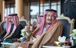 عندما يكشف ملك السعودية عن قدرة بلاده على التصدي للهجمات! 
 