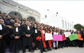 تظاهرات روز خشم در تونس به دعوت کانون وکلا برگزار شد