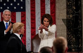 مجلس النواب الامريكي يقر بالسعي في عزل ترامب