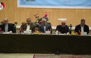 اجتماع لجنة زيارة الاربعين بحضور مسئولين إيرانيين في كربلاء المقدسة