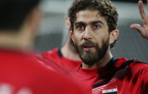 شاهد لحظة إعتزال لاعب منتخب سوريا 