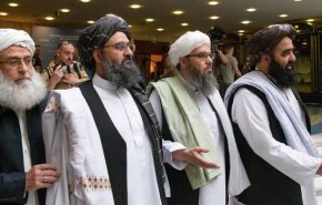 باكستان وطالبان تدعوان لاستئناف محادثات السلام الأفغانية