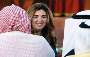 'هآرتس': مراهق بحريني ارتبط بشابة يهودية فاصبح وزيرا للخارجية