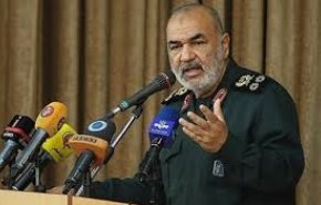 اللواء سلامي: العدو لا يجرؤ على اطلاق رصاصة باتجاه حدود إيران