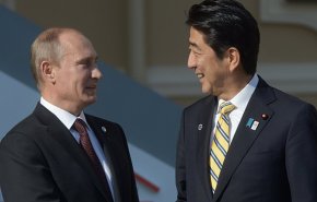 آبي يؤكد عزمه الوصول إلى ذروة العلاقات اليابانية الروسية
