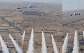 شاهد بالفيديو: الملك سلمان في سماء الرياض محاطا بطائرات حربية! 