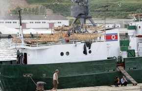 غرق سفينة كورية شمالية بعد اصطدامها بزورق دورية ياباني