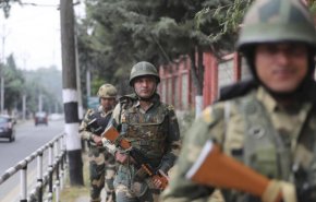 مقتل 4 مدنيين إثر اشتباكات بين الهند وباكستان في كشمير