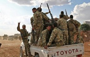 اعزام اعضای گروهک ارتش آزاد به سوریه برای درگیری زمینی با کردها