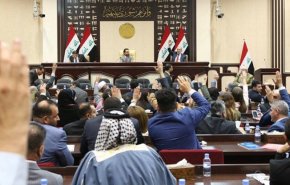 البرلمان العراقي يصوت على وزير الصحة ويرفع جلسته لما بعد الزيارة الاربعينية

