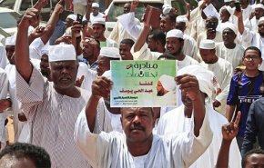 كرة القدم النسائية تثير ضجة في شوارع السودان