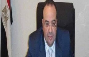 عزل قنصل مصري من منصبه لاعتدائه على زوجته في مول تجاري 