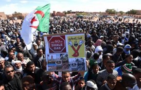 مظاهرات في الجزائر ضد مشروع قانون جديد للمحروقات
