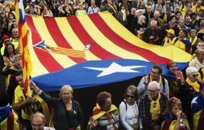 المحكمة الإسبانية العليا تحاكم قادة كتالونيا بأحكام ثقيلة