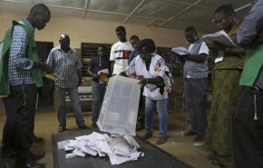 بدء التصويت فى الانتخابات الرئاسية والبرلمانية والمحلية بموزمبيق
