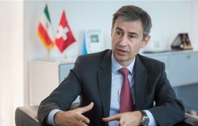 سفير سويسرا: أداء بورصة طهران فريد من نوعه