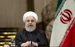 روحاني: الصمود هو السبيل الوحيد لمواجهة ضغوط الاعداء ومؤامراتهم
