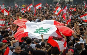 لبنان.. تواصل الاحتجاجات بانتظار إصلاحات 'غير مسبوقة'
