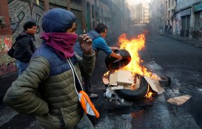 السلطات التشيلية تفرض حظر تجوّل في سانتياغو مجددا بسبب أعمال الشغب