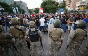 الجيش اللبناني يعيد فتح طريق 