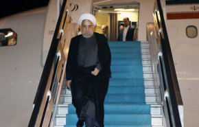 الرئيس روحاني يصل طهران في ختام قمة حركة عدم الانحياز