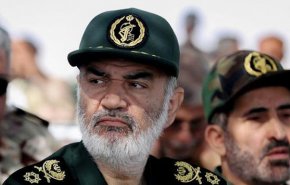 اللواء حسين سلامي: نحن اليوم اقوى من اعدائنا