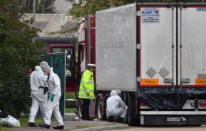 الشرطة البريطانية تتّهم سائق شاحنة المهاجرين بتهريب البشر والقتل
