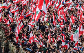 فيديو؛ استمرار الاحتجاجات في بيروت برغم تراجع عدد المتظاهرين