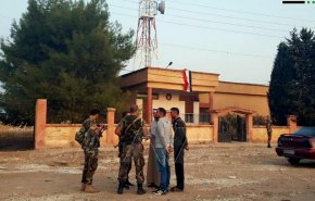 الجيش السوري يدخل بلدة عامودا على الحدود مع تركيا
