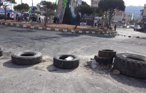 الجيش اللبناني والقوى الأمنية يقومون بفتح دوار كفررمان بكافة اتجاهاته