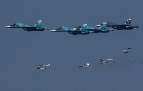 حمله جنگنده‌های روسیه به مقر تروریست‌ها در ادلب سوریه + فیلم
